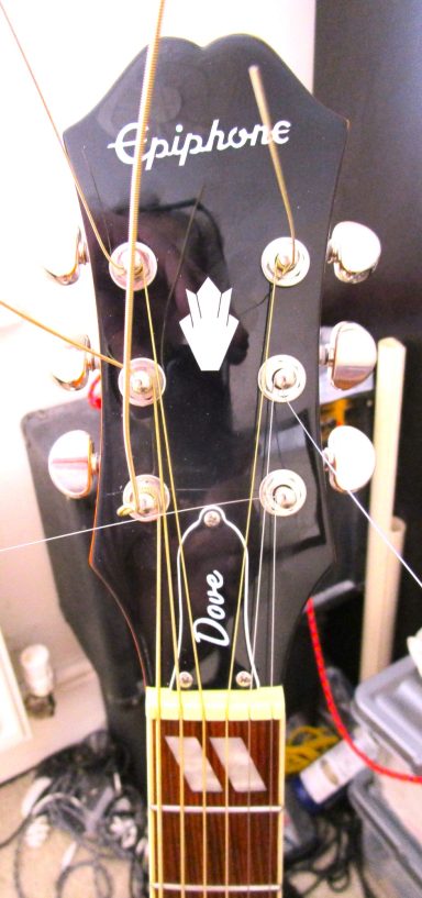 EPIPHONE DOVE  Electric Acoustic